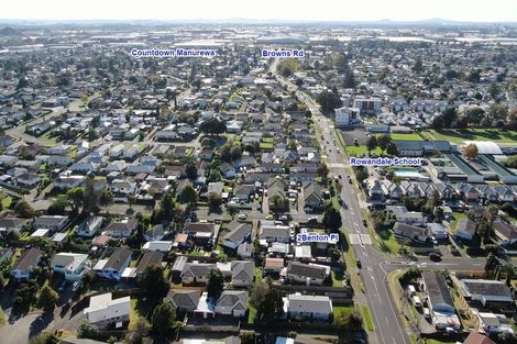 Photo of property in 2 Benton Place, Manurewa, Auckland, 2102