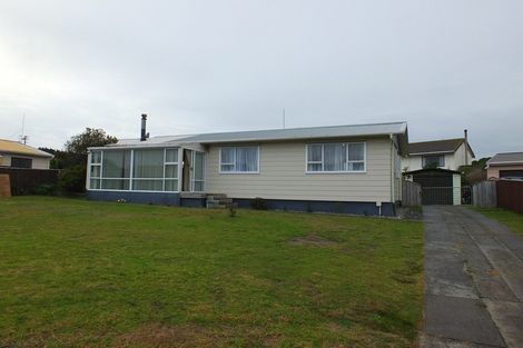 Photo of property in 10 Harrod Avenue, Foxton Beach, Foxton, 4815