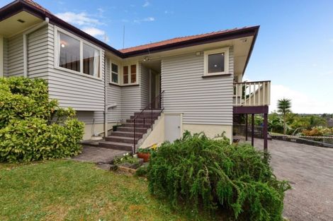 Photo of property in 35 Carey Street, Maeroa, Hamilton, 3200