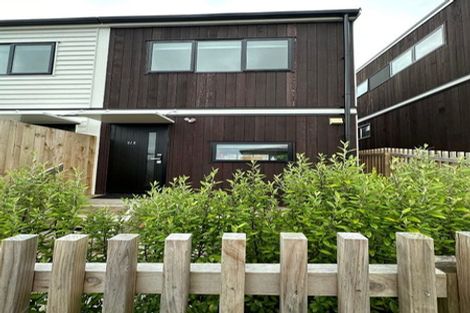 Photo of property in 9/8 James Laurie Street, Henderson, Auckland, 0612