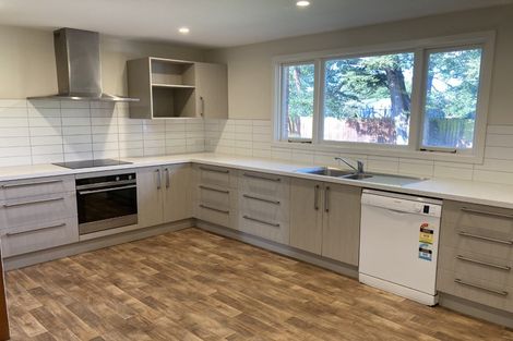 Photo of property in 382 Ilam Road, Bryndwr, Christchurch, 8053