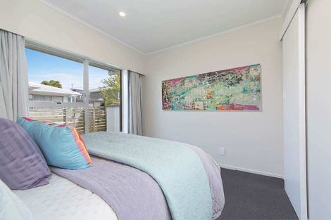 Photo of property in 1/27 Nile Road, Milford, Auckland, 0620