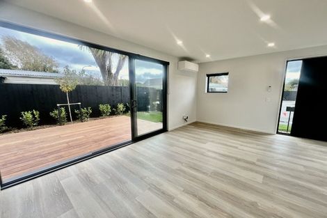 Photo of property in 1/10 Surrey Street, Linwood, Christchurch, 8062