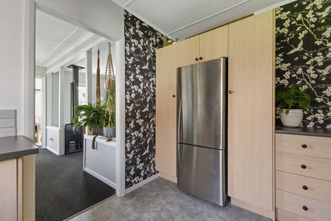 Photo of property in 439 Broadway, Stratford, 4332