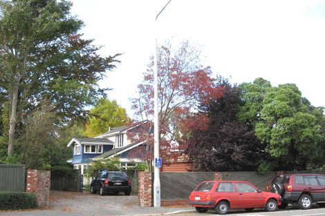 Photo of property in 94a Clyde Road, Ilam, Christchurch, 8041