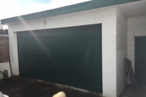 Photo of property in 52 Oxford Street, Tawa, Wellington, 5028