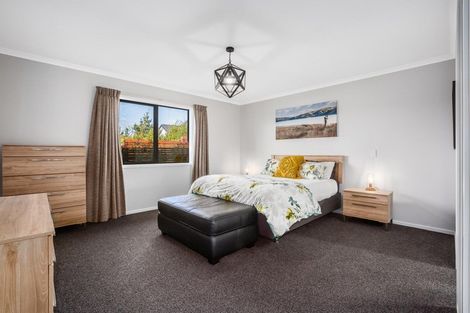 Photo of property in 134 Endeavour Drive, Whitby, Porirua, 5024