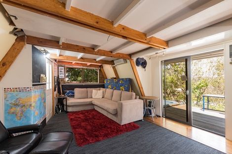 Photo of property in 2 Goffe Drive, Haruru, 0204