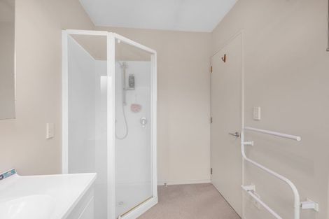 Photo of property in 747 Ferry Road, Woolston, Christchurch, 8023