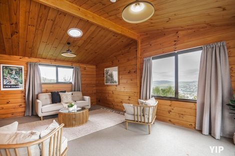 Photo of property in 60 Nalanda Crescent, Broadmeadows, Wellington, 6035