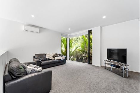 Photo of property in 11b Duncansby Road, Stanmore Bay, Whangaparaoa, 0932
