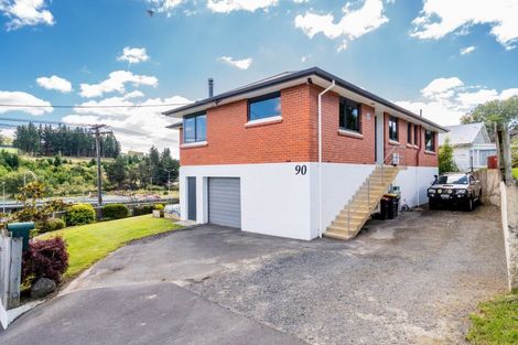 Photo of property in 90 Main South Road, Green Island, Dunedin, 9018