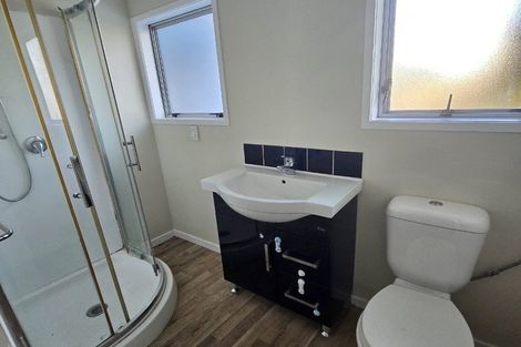 Photo of property in 52 Shifnal Drive, Randwick Park, Auckland, 2105