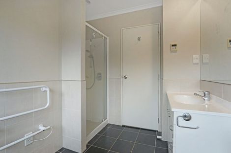 Photo of property in 33 Fergy Crescent, Wattle Downs, Auckland, 2103