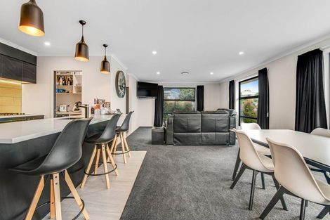 Photo of property in 3 St Julia Court, Helensville, 0800