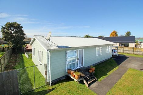 Photo of property in 27b Cosgrave Road, Papakura, 2110