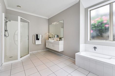 Photo of property in 42 Heathfield Avenue, Huntington, Hamilton, 3210