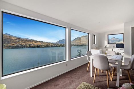 Photo of property in 22 Golden Terrace, Queenstown, 9300