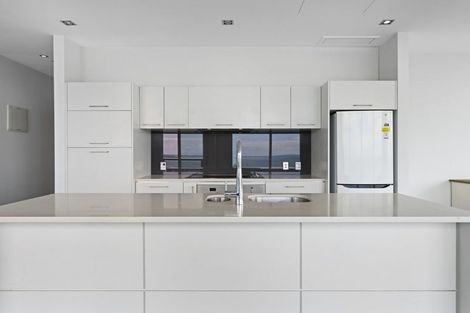 Photo of property in Sentinel Apartments, 2201/3 Northcroft Street, Takapuna, Auckland, 0622