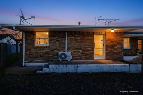 Photo of property in 43c Hamilton Road, Cambridge, 3434