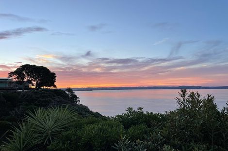 Photo of property in 90 Ardern Avenue, Stanmore Bay, Whangaparaoa, 0932