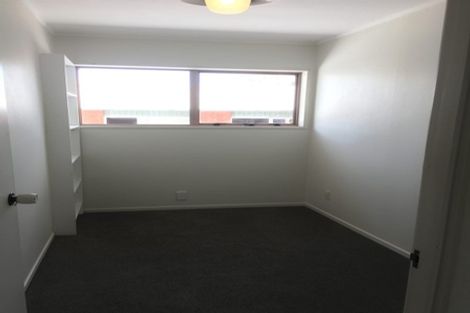 Photo of property in 1/26 Cromdale Avenue, Highland Park, Auckland, 2010