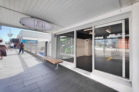 Photo of property in 4c69/118 Broadway, Newmarket, Auckland, 1023
