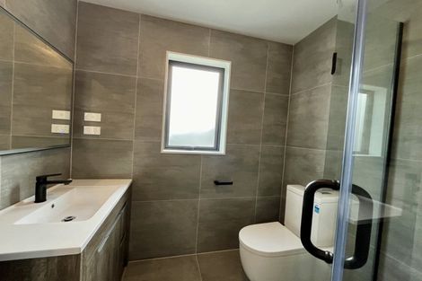 Photo of property in 12a Massine Place, Randwick Park, Auckland, 2105