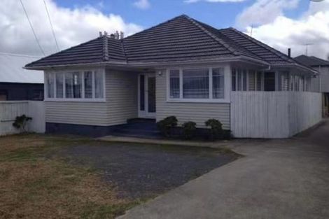 Photo of property in 57 Hayr Road, Three Kings, Auckland, 1042