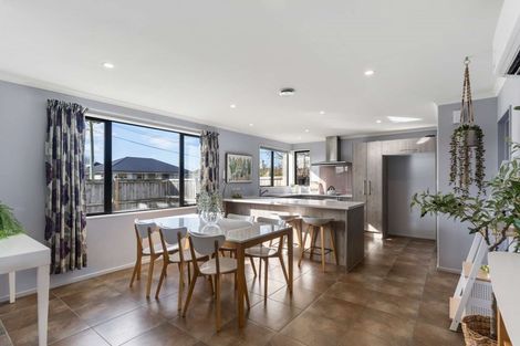 Photo of property in 14 Portchester Street, Aranui, Christchurch, 8061