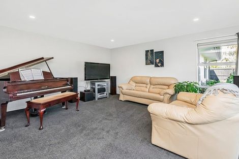 Photo of property in 56 Lewis Crescent, Rolleston, 7614