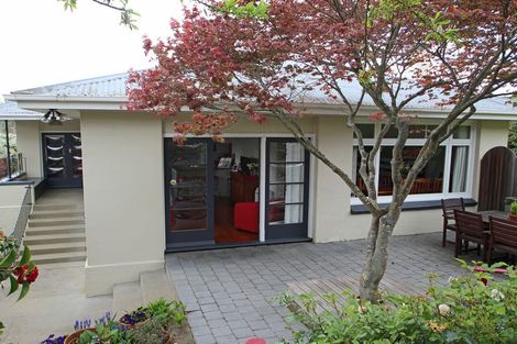 Photo of property in 14 Solway Street, Holmes Hill, Oamaru, 9401