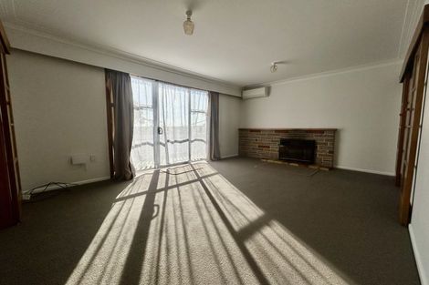 Photo of property in 41 Parrs Cross Road, Henderson, Auckland, 0612