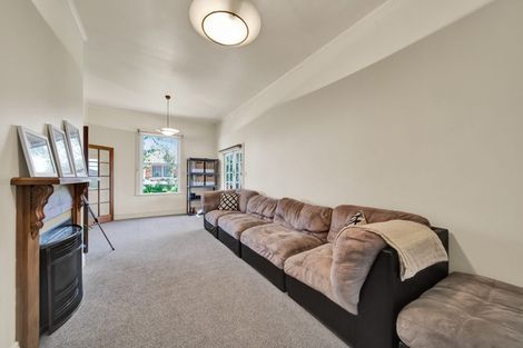 Photo of property in 3 Campbell Street, Hawera, 4610