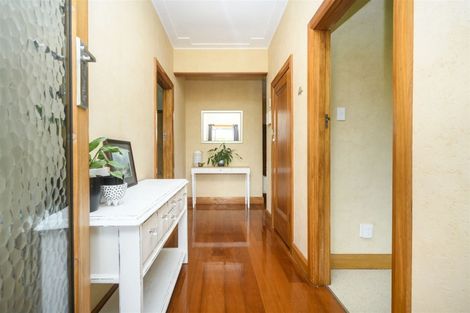 Photo of property in 12 Poole Street, Feilding, 4702