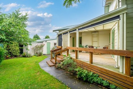 Photo of property in 103 Pembroke Street, Carterton, 5713