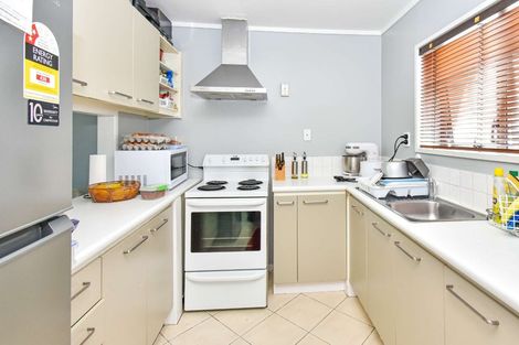 Photo of property in 1/49a Landon Avenue, Mangere East, Auckland, 2024