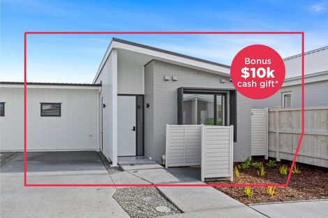 Photo of property in 15 Kawe Marie Lane, Takanini, 2112