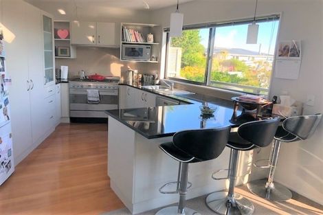 Photo of property in 175 Onslow Road, Khandallah, Wellington, 6035