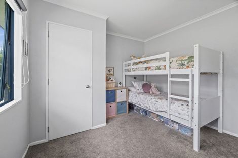 Photo of property in 17 Edward Payton Grove, Pukehangi, Rotorua, 3015