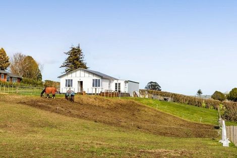 Photo of property in 29 Clifford Road, Eltham, 4322