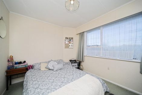 Photo of property in 15 Murray Avenue, Hawera, 4610