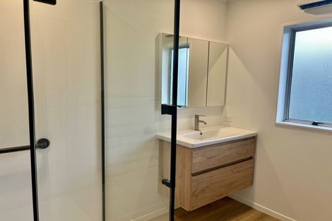 Photo of property in 15 Spriggs Crescent, Greenmeadows, Napier, 4112