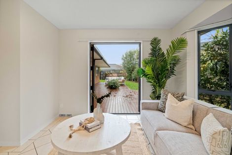 Photo of property in 10 Shearwater Drive, Woolston, Christchurch, 8023