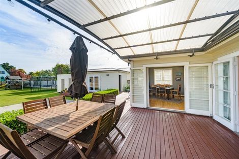 Photo of property in 126 High Street, Bulls, 4818