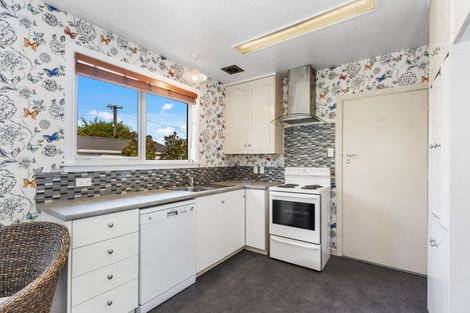 Photo of property in 1/79 Greers Road, Burnside, Christchurch, 8041