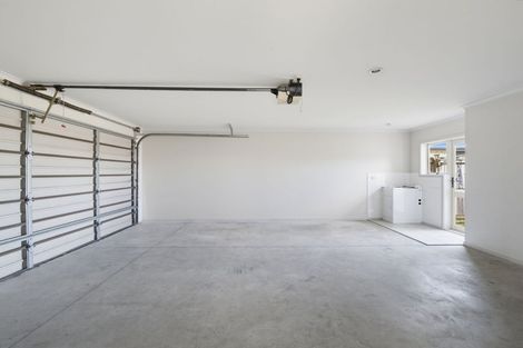 Photo of property in Henry Russell Estate, 21/36 Belgrove Drive, Waipukurau, 4200