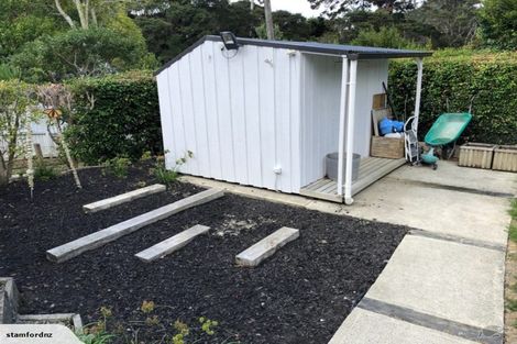 Photo of property in 46 Taupo Street, Green Bay, Auckland, 0604