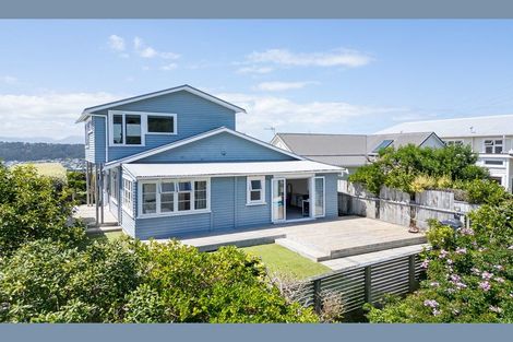 Photo of property in 44 Mortimer Terrace, Aro Valley, Wellington, 6021