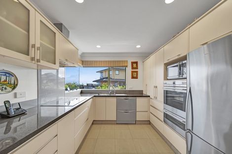 Photo of property in 20a Kellyville Heights, Merrilands, New Plymouth, 4312